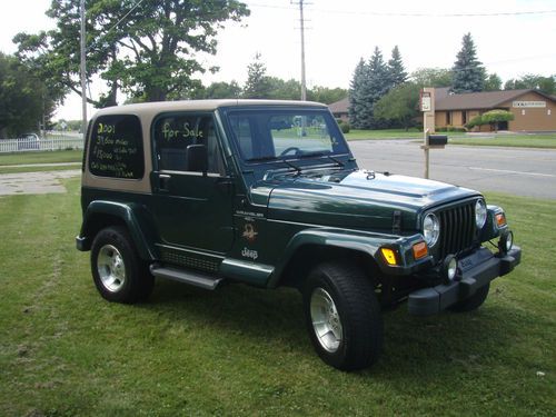2001 jeep wrangler sahara sport utility 2-door 4.0l 39k excellent condition