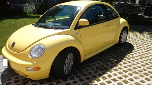 Yellow vw new beetle - clean, low miles, well maintained
