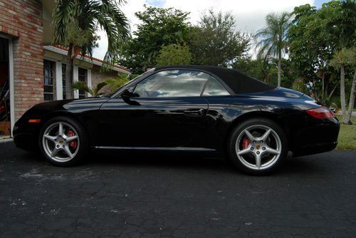 2007 dealer maintained 911 cabriolet - highly optioned