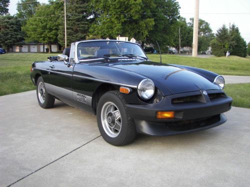 1980 mgb limited edition, convertible, low mileage, very good condition