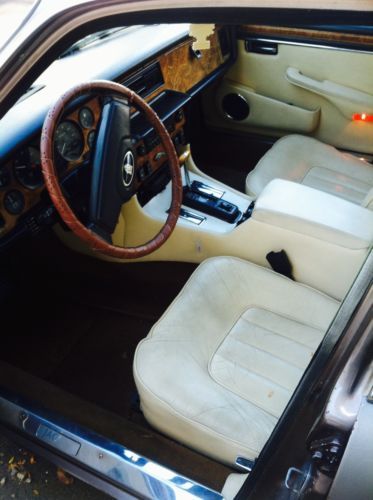 1986 jaguar xj6 sovereign sedan 4-door 4.2l