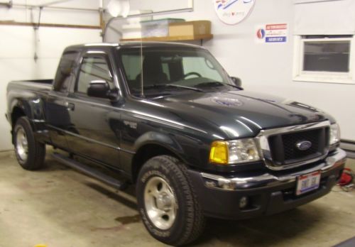 2004 ford ranger xlt 4x4 4.0 v6, extended cab, stepside bed with tonneau cover