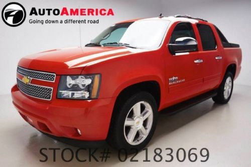 32k one 1 owner low miles 2011 chevy avalanche truck 2wd crew cab lt leather
