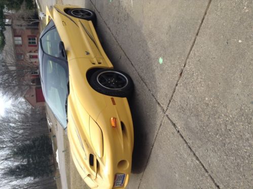 2002 trans am collectors edition- only 5742 miles!!!!