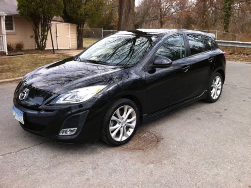 2010 mazda 3 s grand touring hatchback 2.5l- excellent condition-6 speed manual