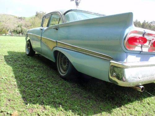 1958 Ford Fairlane 500 Barn find. Great project, Auto trans.  NO RESERVE, image 9