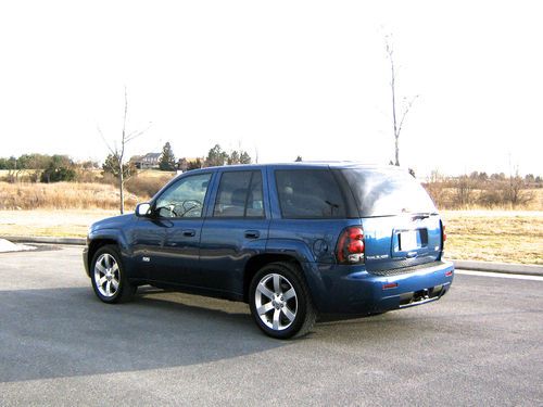 2006 chevrolet trailblazer ss, awd, low mileage!