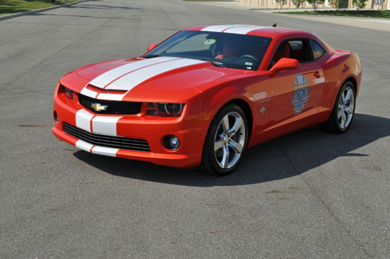 2010 chevrolet camaro ssrs indy 500 pace car replica