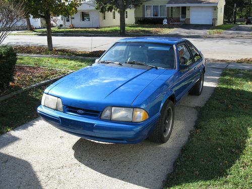 1989 ford mustang lx 5.0 l hatchback very fast