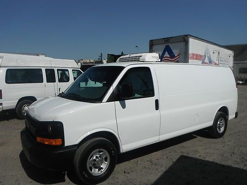 11 chevrolet express extended reefer van refrigerated unit carrier unit