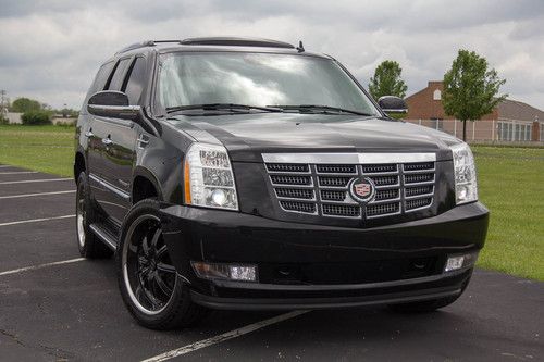 Cadillac escalade - every option available! - all wheel drive! - v8 tow package