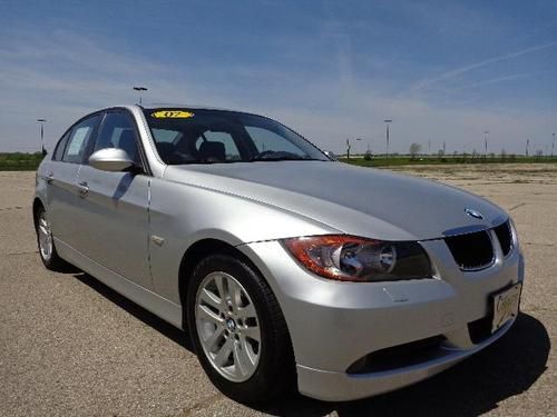 2007 bmw 328xi awd 4 door loaded 27mpg heck of a ride at a steal of a deal