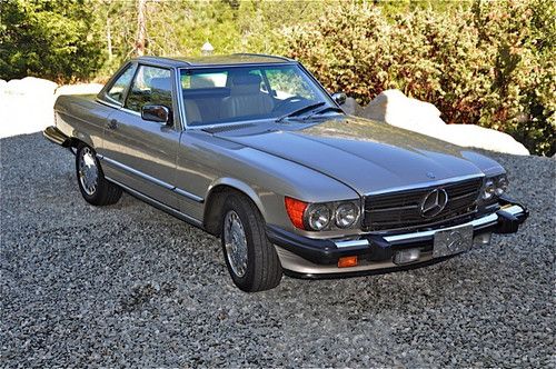 1988 mercedes 560sl roadster, one owner, clean autocheck, 99k miles, excellent