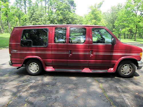 1999 ford econoline conversion van with no reserve