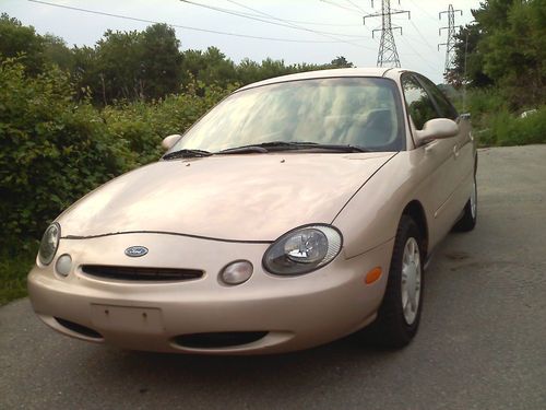1996 ford taurus gl 3.0l ohv, cold ac, remote start, reliable, well maintained