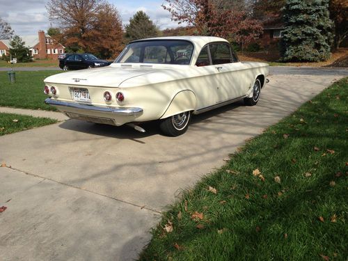 1963 corvair monza 900 club coupe...wonderful cruiser...hpof candidate