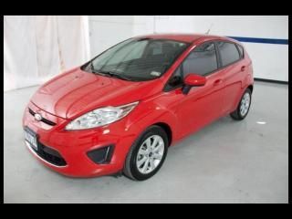 12 ford fiesta 5 door hatch back  se automatic a/c great gas saver