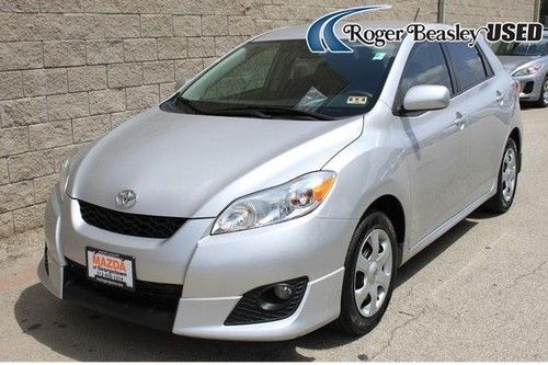 2010 toyota matrix hatchback automatic non smoker aux audio input we finance