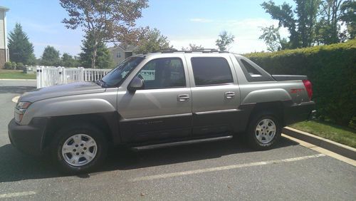 2003 chevrolet avalanche 1500 z66 on road edition crew cab pickup 4-door 5.3l