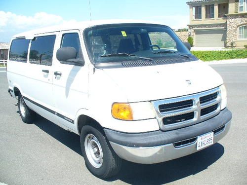 2002 dodge ram van 2500, 8 passenger cng with hov sticker low low miles only 22k