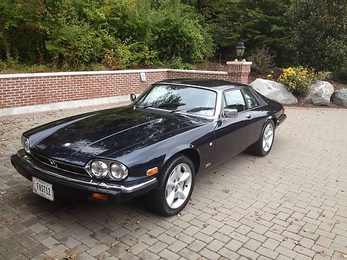 1985 jaguar xjs 5 speed manual!