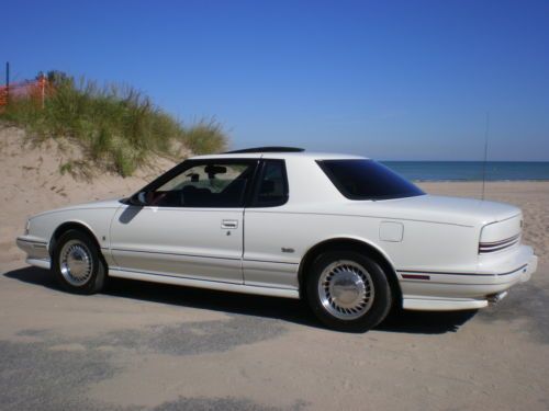 Sell Used 1990 Oldsmobile Toronado In South Bend Indiana