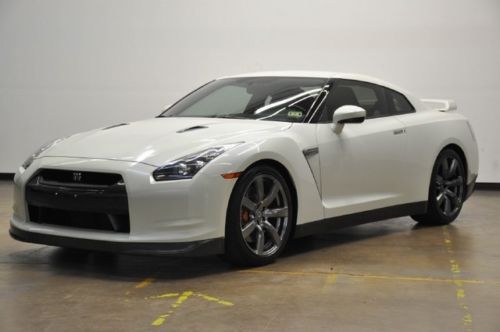 09 gt-r premium, 1 owner, rare stunning color combo we take trade-ins &amp; finance