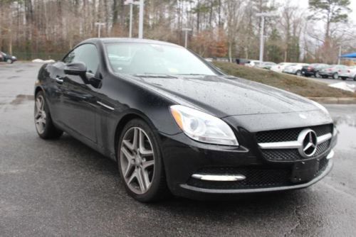 Slk250 convertible leather keyless entry excellent condition bluetooth low miles