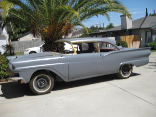 1957 / 1958 / y-block / ford fairlane club coupe 75% restored
