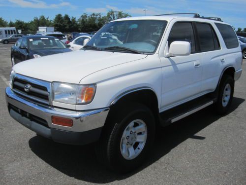 1998 toyota 4runner sr5 4wd - clean - runs strong - 5 days no reserve price!!!!!