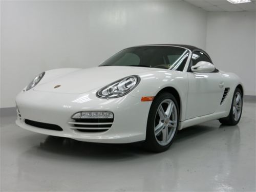 2011 convertible used 2.9l 6 cyls 7-speed porsche doppelkupplung (pdk) rwd