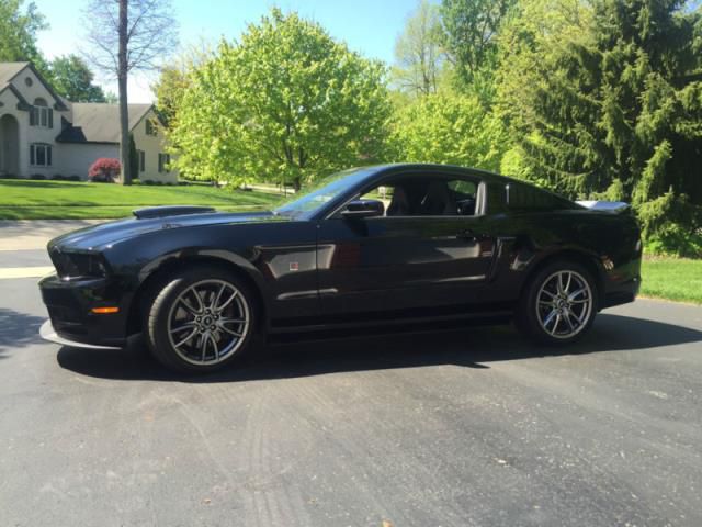 2014 ford mustang gt coupe 2-door