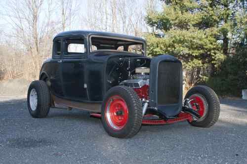 1932 5 window coupe