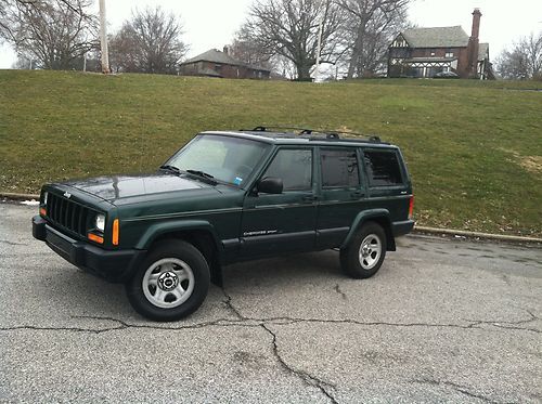 2000 jeep cherokee 4x4 runs like a top! hard to find!! no reserve! wholesale!
