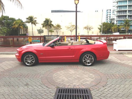 2005 mustang gt convertible automatic red with cobra rims