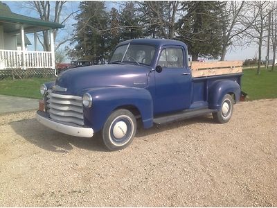 1952 chevy rare 5 window pick up! unmolested, looks, runs, and drives great!!!