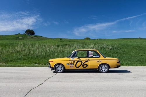 1973 bmw 2002 base 2.0l