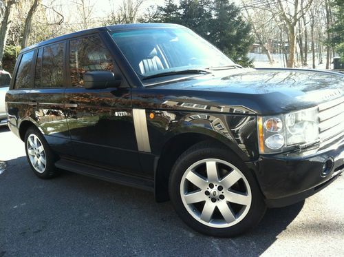 2005 rare westminster range rover excellent cond, clean carfax,warranty transfer