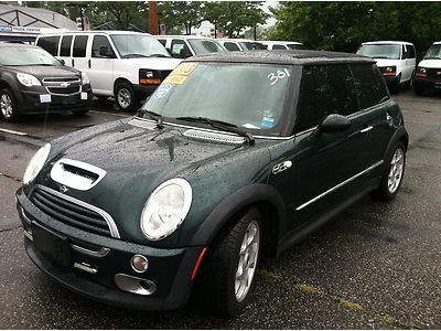 Clean 2003 mini cooper s w/ suroof, leather, stripes and low reserve