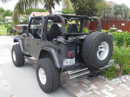 2000 jeep wrangler sport utility 2-door 4.0l