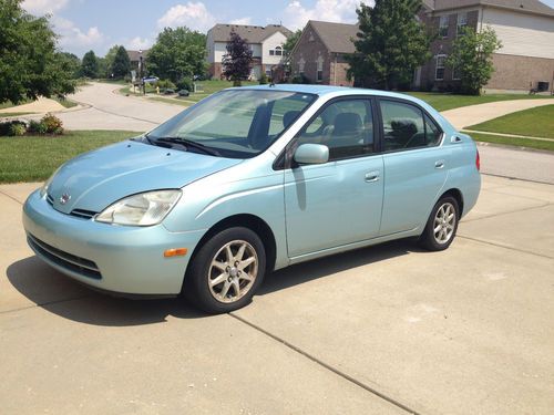 2001 light blue toyota prius hybrid battery not working running as is repair me