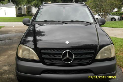 Mercedes benz black and grey ml 320 98