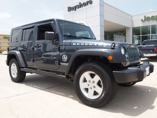 2008 jeep wrangler unlimited 4x4 hard top with t-tops step rails one owner local