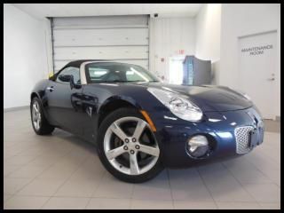 06 pontiac solstice convertible, 5 speed manual, leather, 31k miles! very clean!