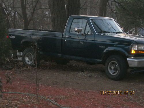 Ford f150 xl 4x4 1994 6cyl. automatic  trans with overdrive