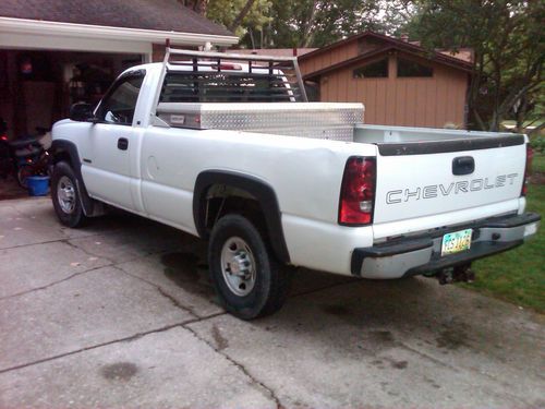 Purchase used 2004 Chevrolet Silverado 2500, regular cab ... Purchase used 2004 Chevrolet Silverado 2500, regular cab ...