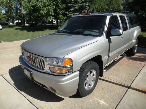 2004 gmc sierra denali quadrasteer