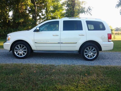 2007 chrysler aspen limited 5.7 hemi white navigation loaded