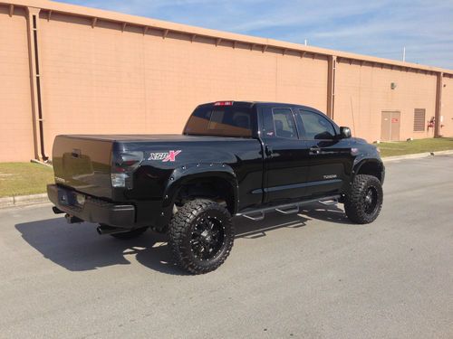 Purchase used TOYOTA TUNDRA XSP-X w/8" LIFT, 17K MILES ...