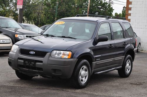 No reserve 59k 4wd low miles automatic cd, a/c, runs and drives great rebuilt 03